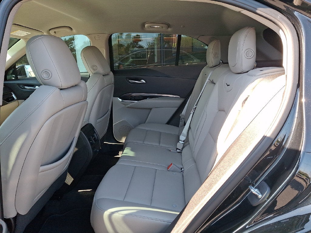 2021 Cadillac XT4 Luxury