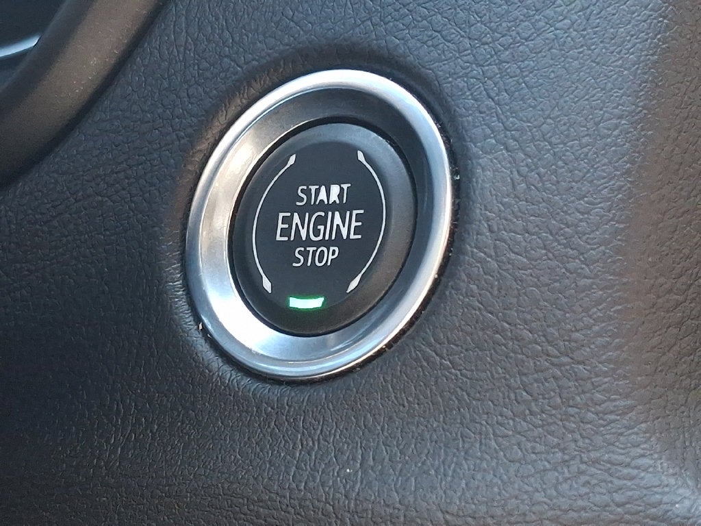 2021 Cadillac XT4 Luxury