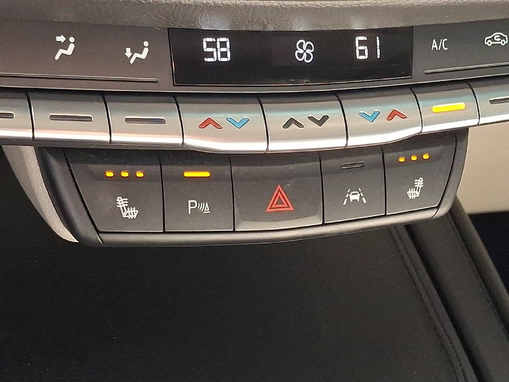 2021 Cadillac XT4 Luxury