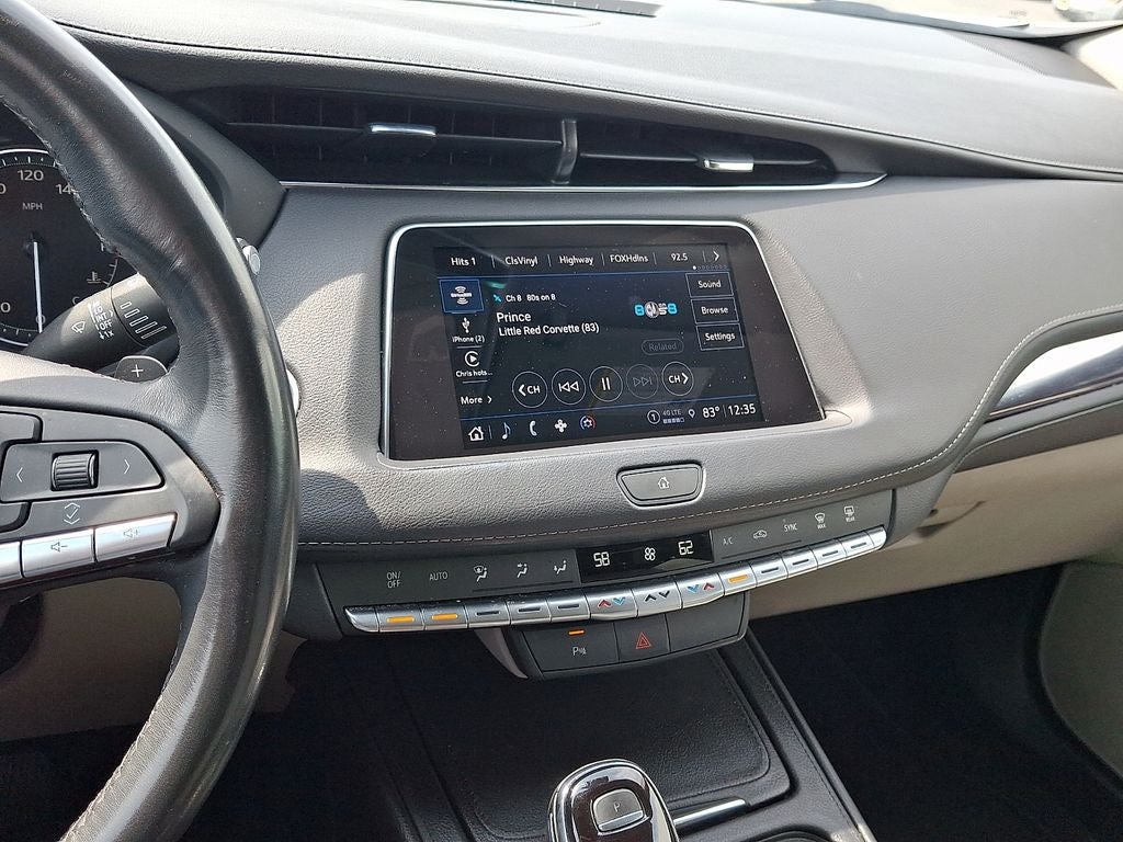 2023 Cadillac XT4 Luxury