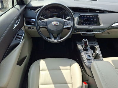 2023 Cadillac XT4 Luxury