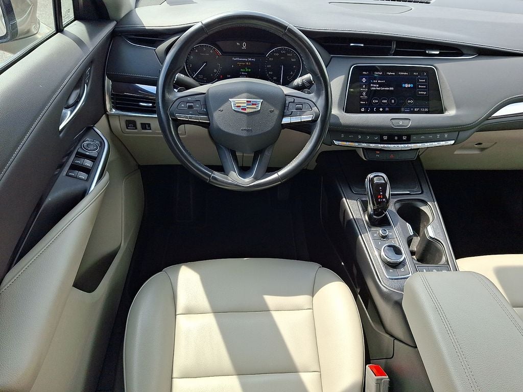 2023 Cadillac XT4 Luxury