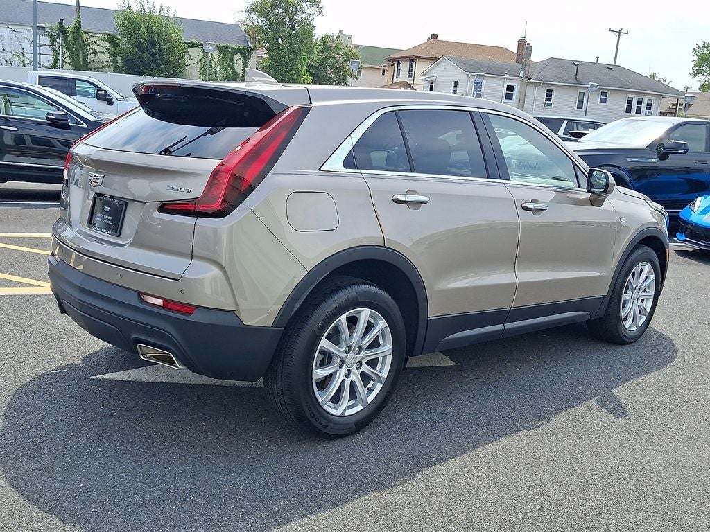 2023 Cadillac XT4 Luxury