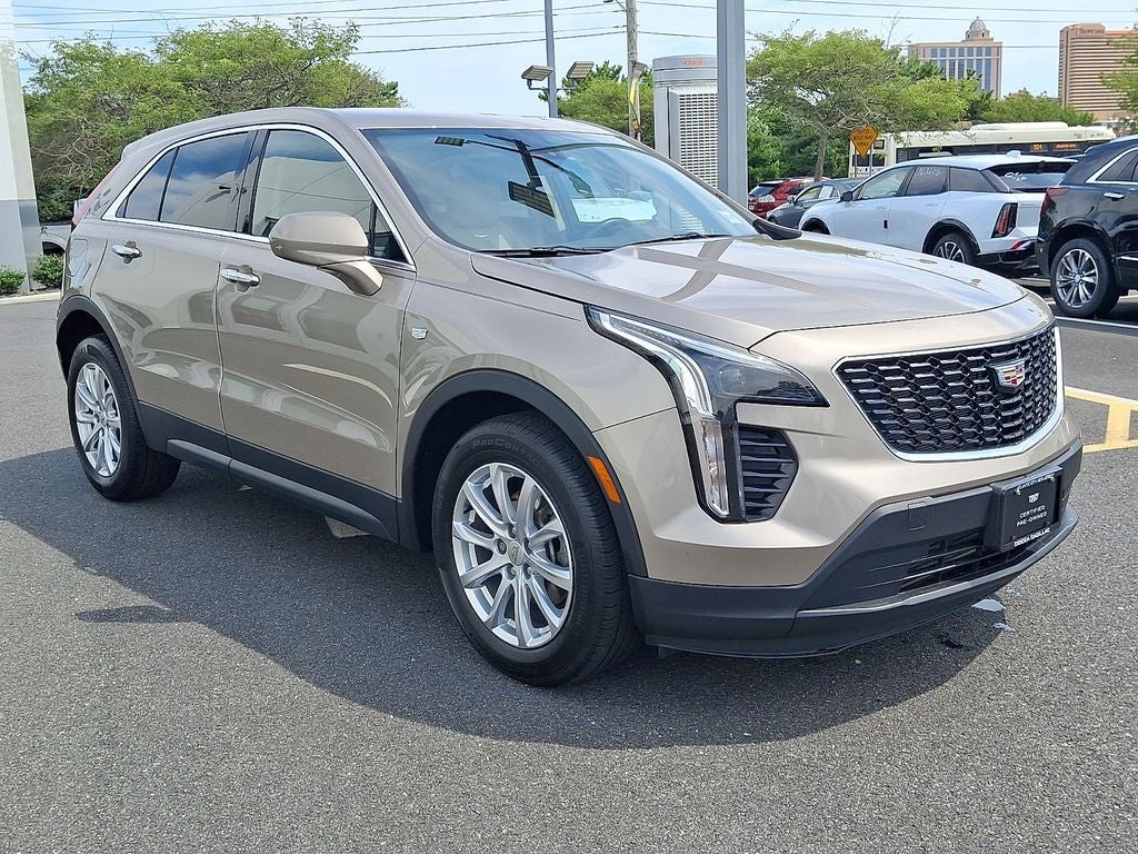 2023 Cadillac XT4 Luxury