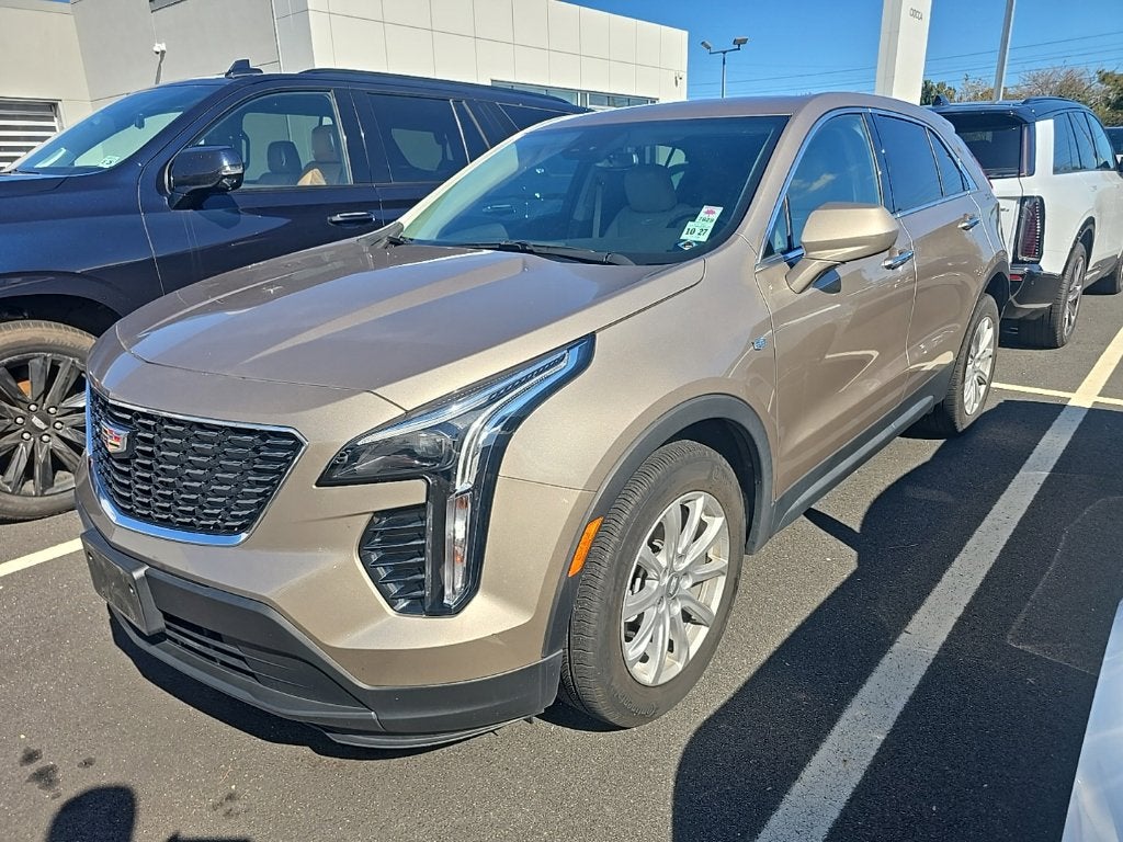 2023 Cadillac XT4 Luxury