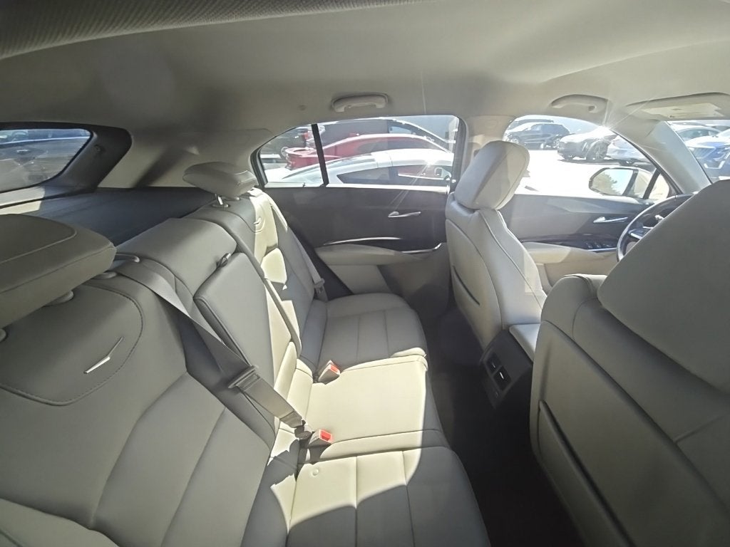 2023 Cadillac XT4 Luxury