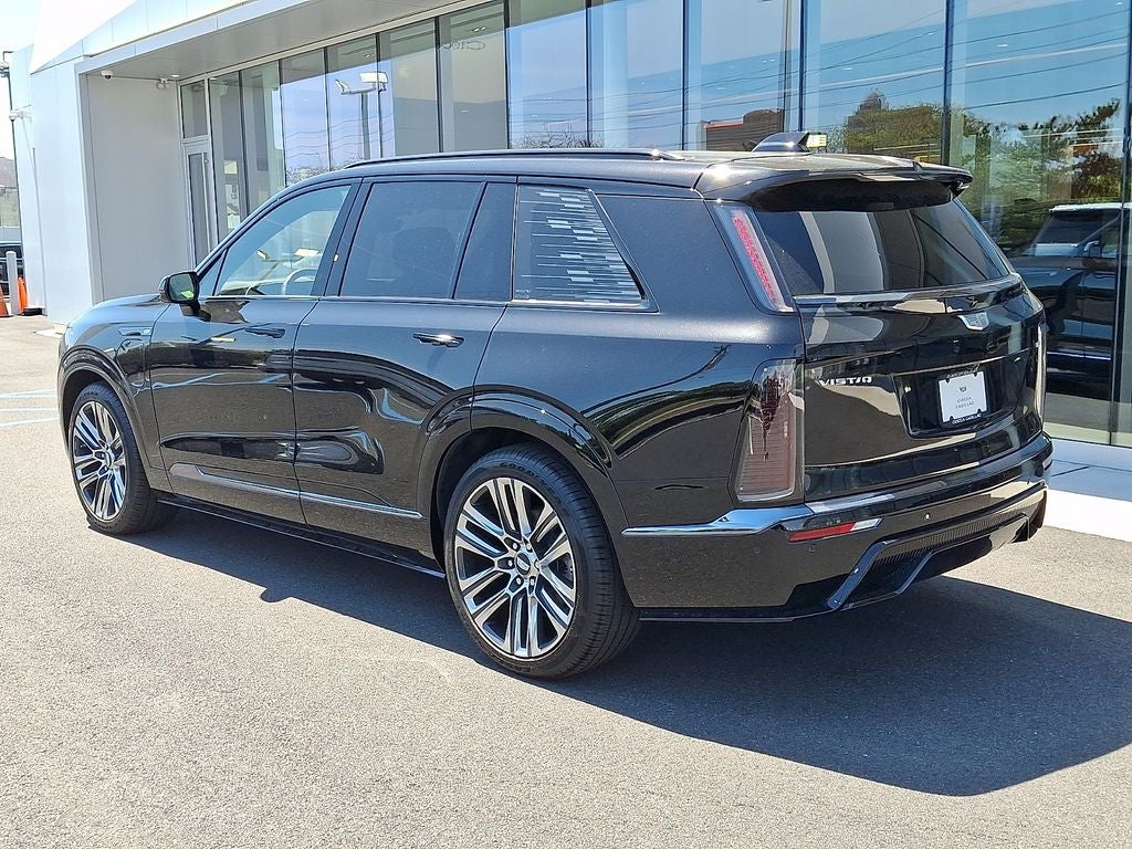 2026 Cadillac VISTIQ Platinum