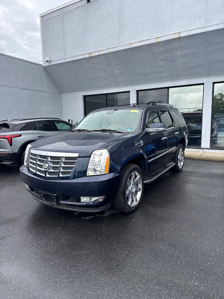 2008 Cadillac Escalade Base