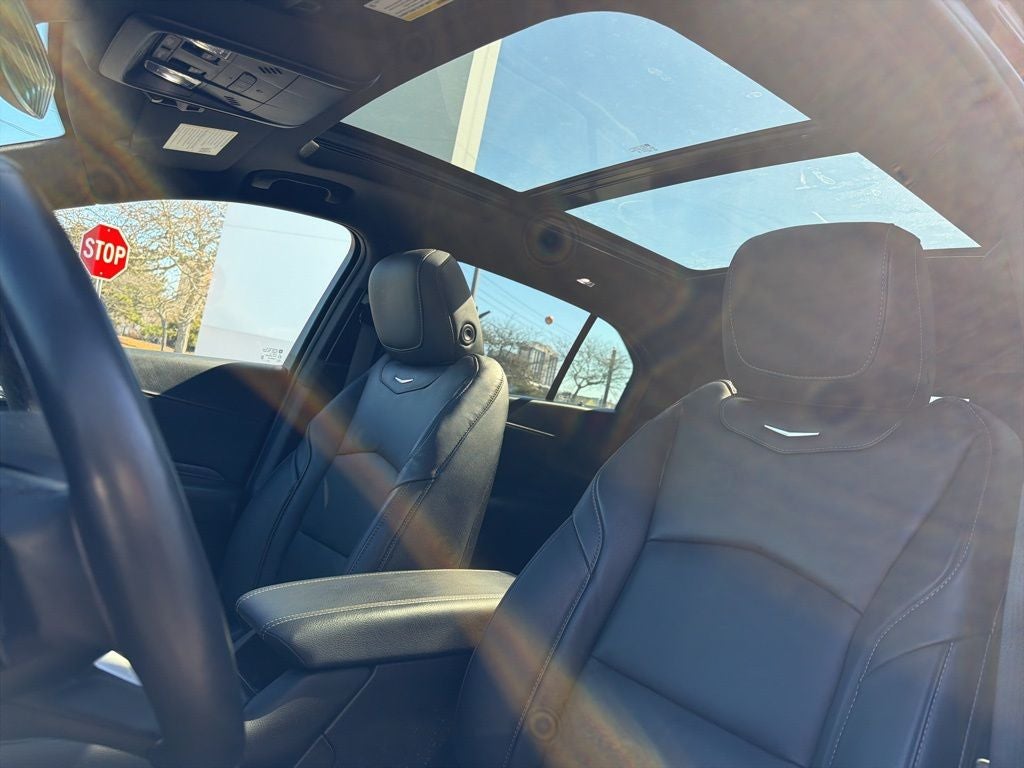 2023 Cadillac XT4 Luxury