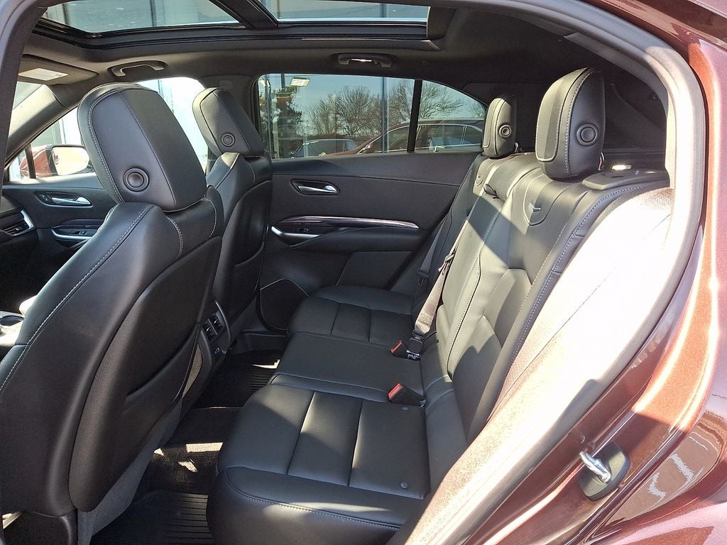 2023 Cadillac XT4 Luxury