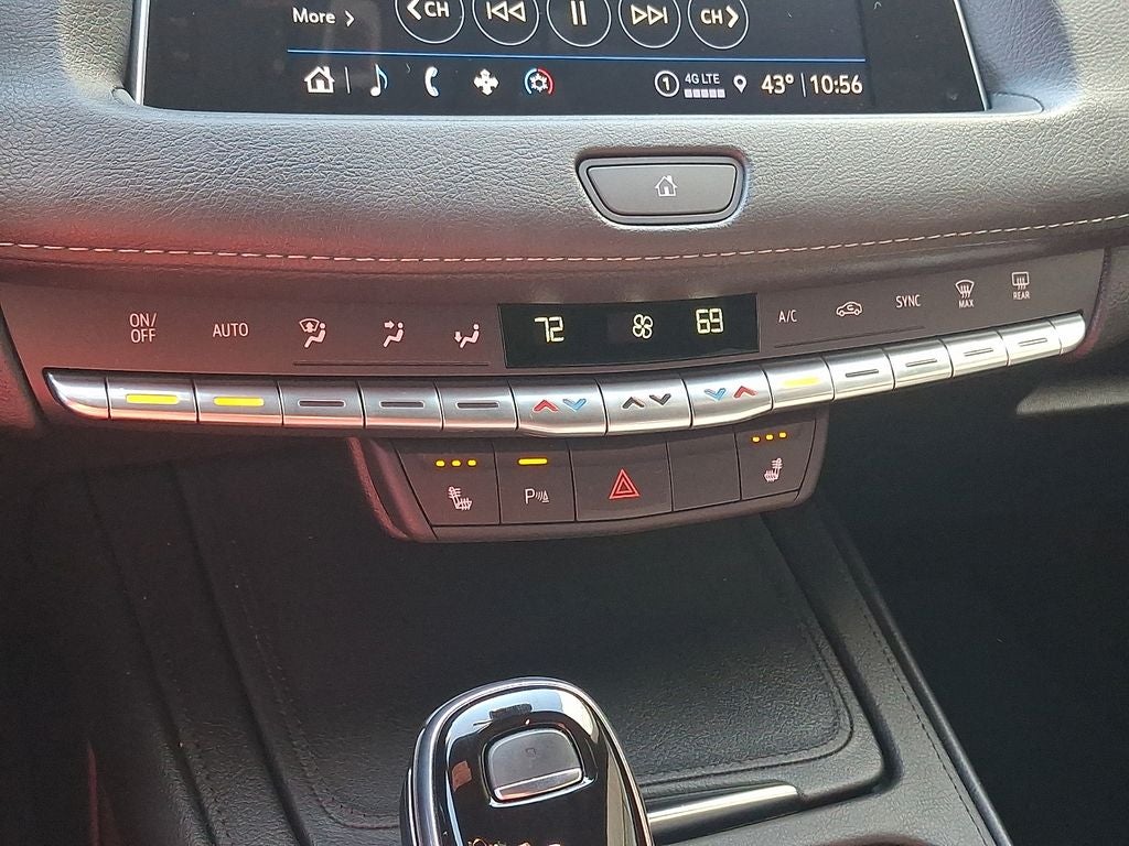 2023 Cadillac XT4 Luxury