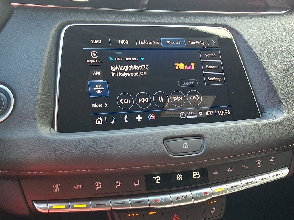 2023 Cadillac XT4 Luxury