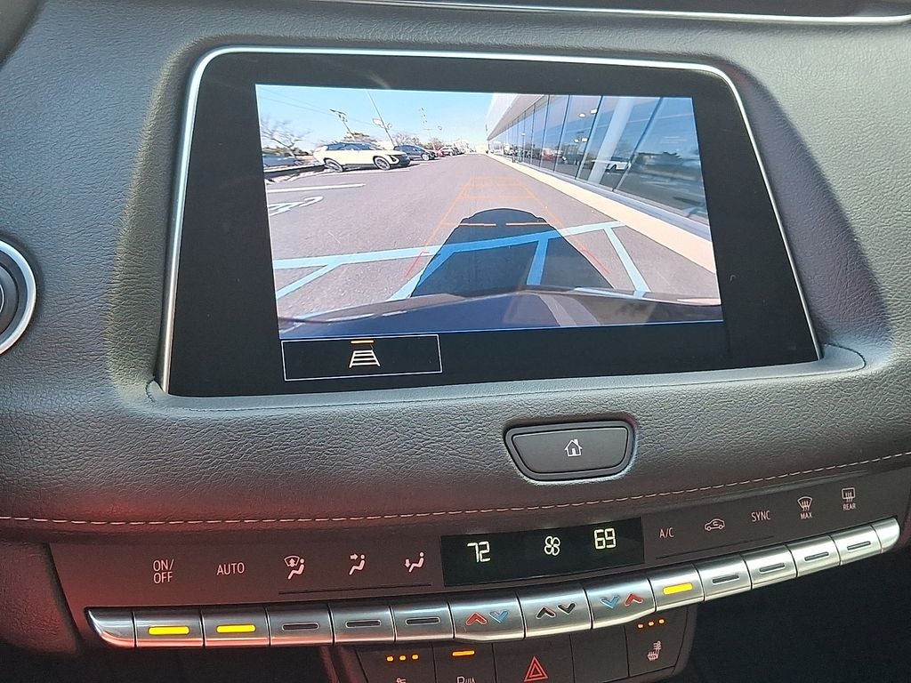 2023 Cadillac XT4 Luxury