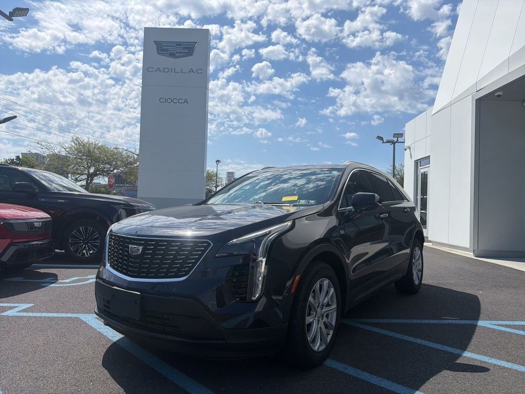 2023 Cadillac XT4 Luxury