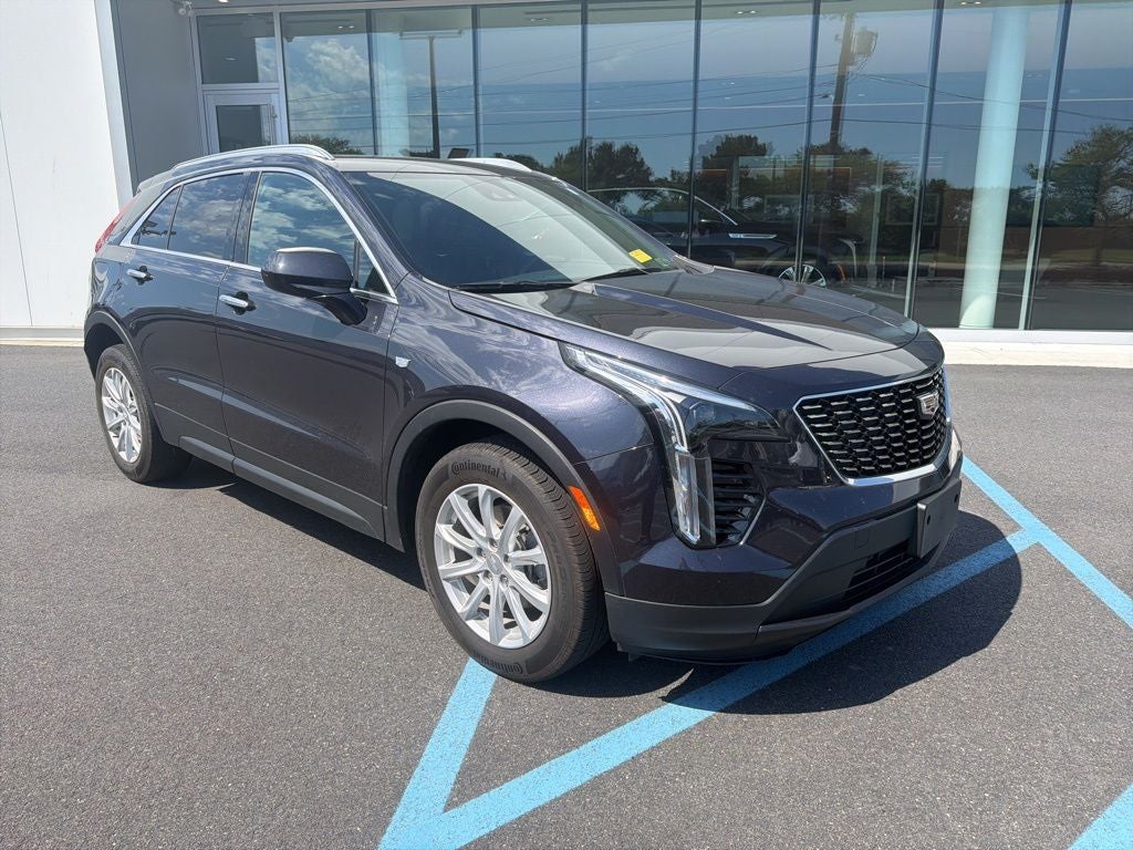2023 Cadillac XT4 Luxury