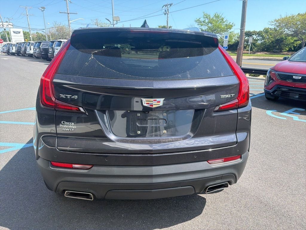 2023 Cadillac XT4 Luxury