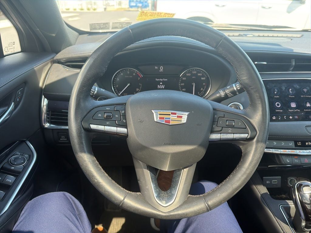 2023 Cadillac XT4 Luxury