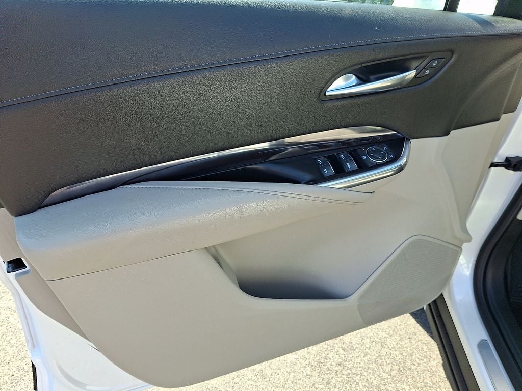 2019 Cadillac XT4 Luxury