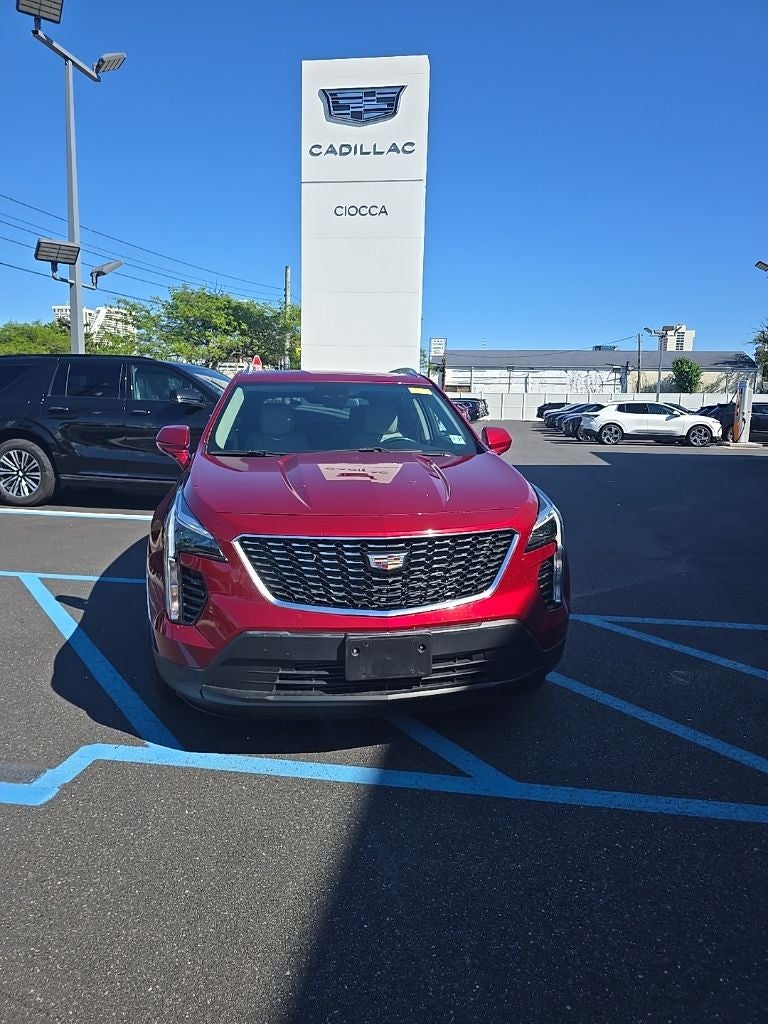 2022 Cadillac XT4 Luxury