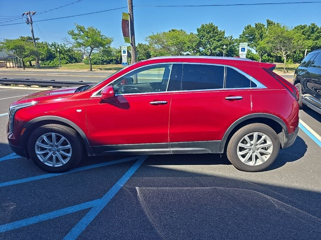 2022 Cadillac XT4 Luxury