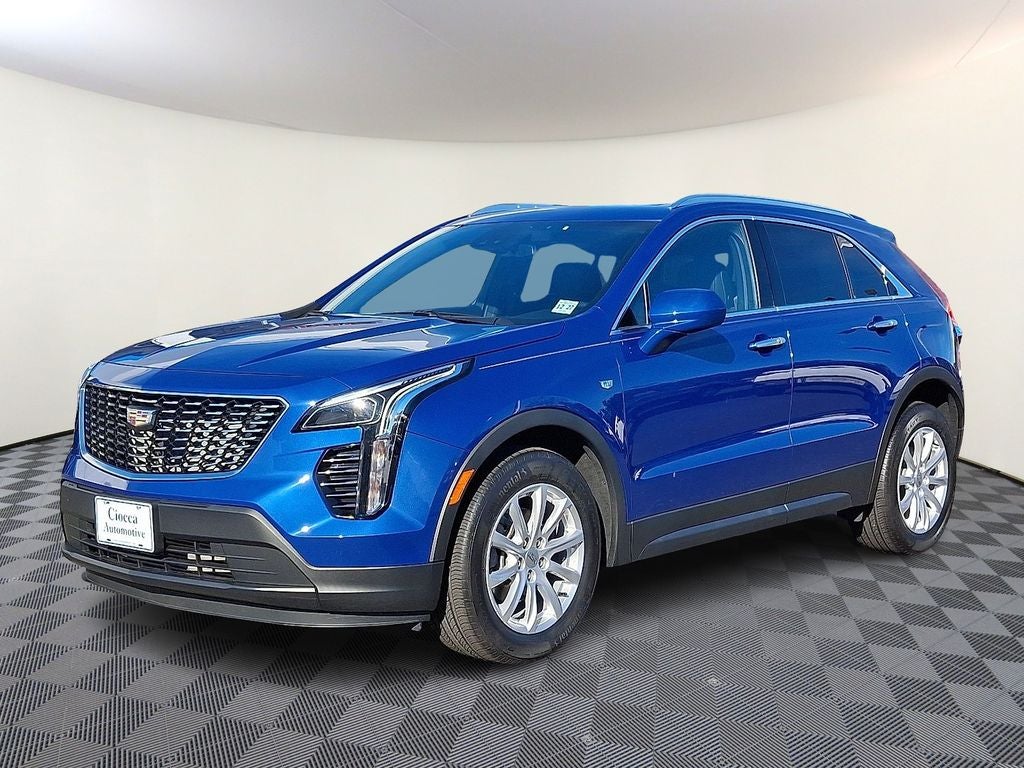 2023 Cadillac XT4 Luxury