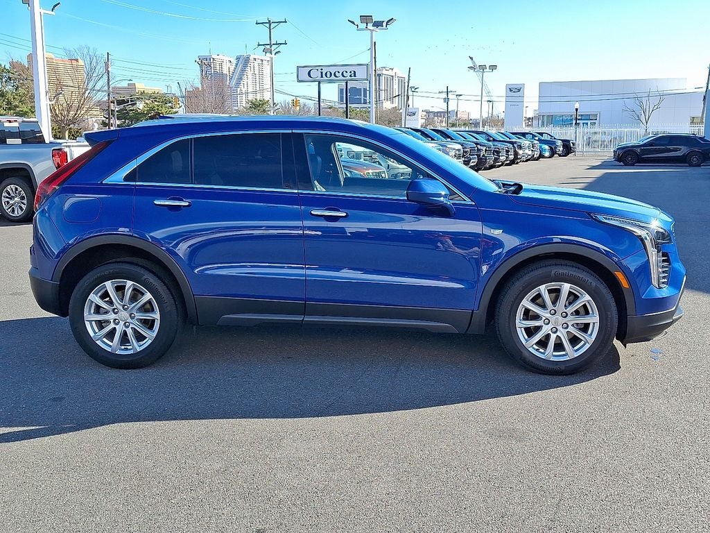 2023 Cadillac XT4 Luxury