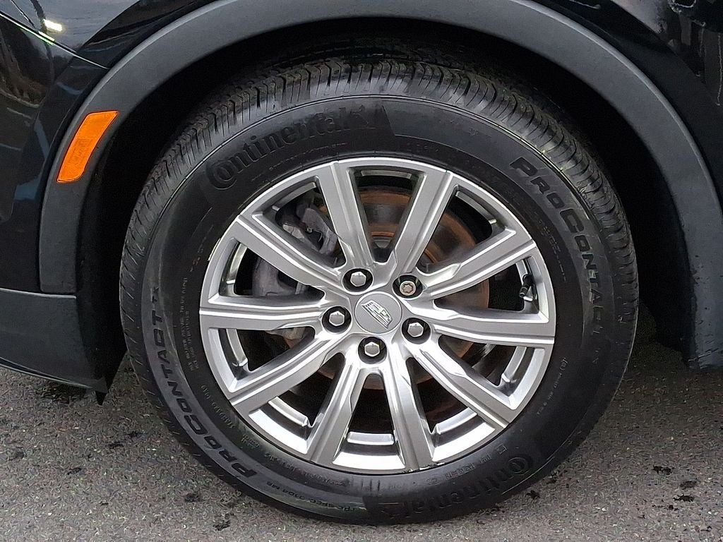 2022 Cadillac XT4 Premium Luxury