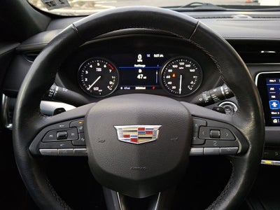 2022 Cadillac XT4 Premium Luxury