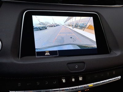 2022 Cadillac XT4 Premium Luxury