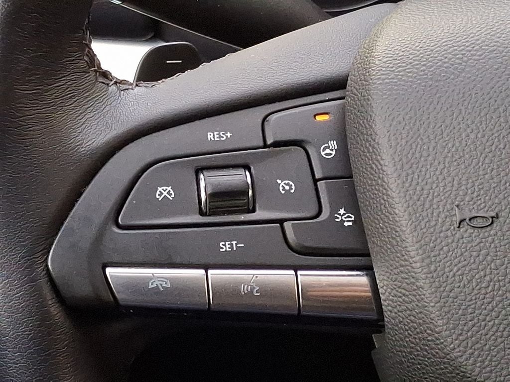 2022 Cadillac XT4 Premium Luxury