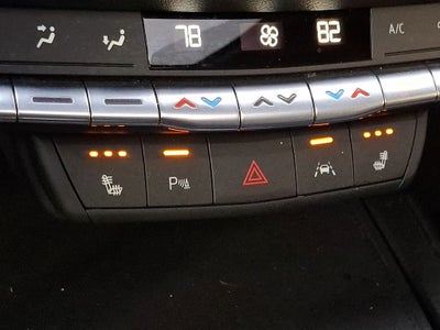 2022 Cadillac XT4 Premium Luxury