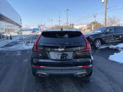 2022 Cadillac XT4 Premium Luxury