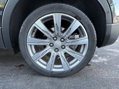 2022 Cadillac XT4 Premium Luxury