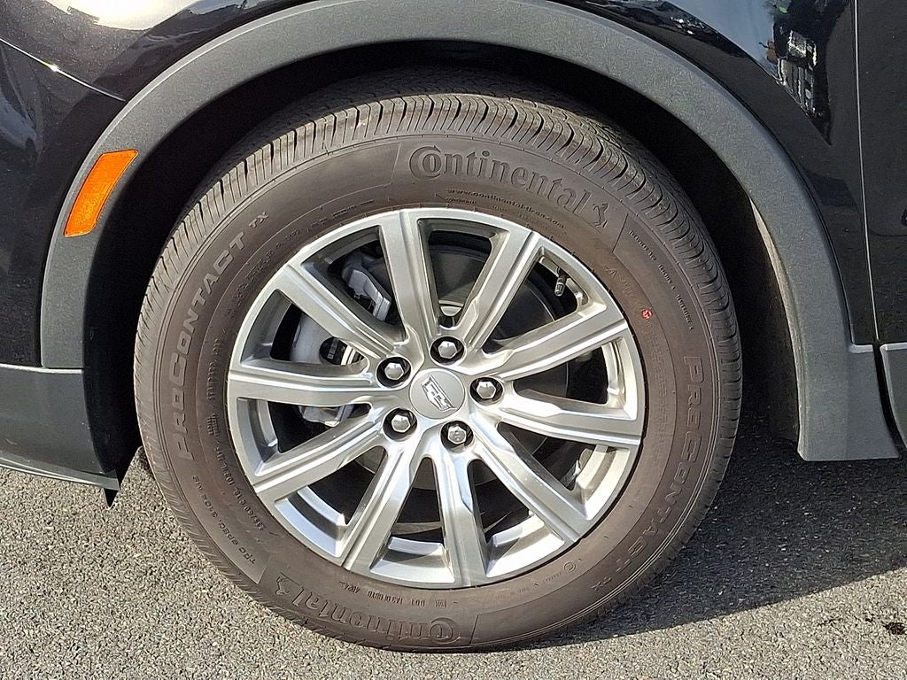 2022 Cadillac XT4 Premium Luxury