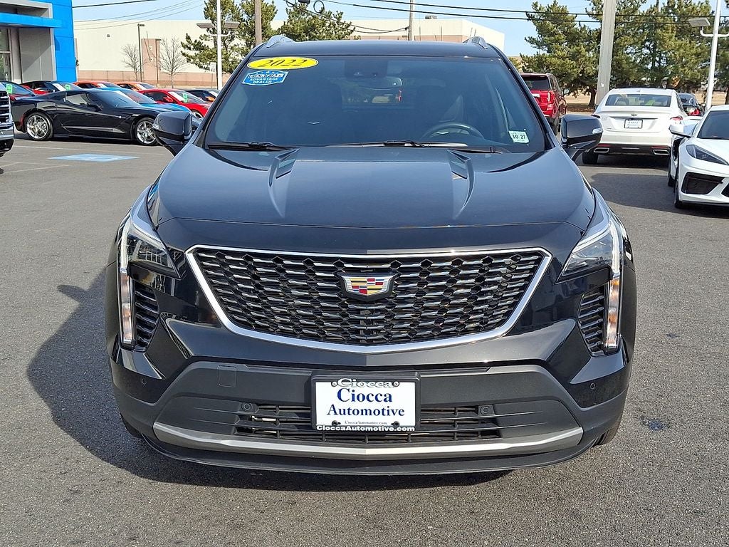2022 Cadillac XT4 Premium Luxury