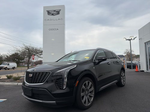 2023 Cadillac XT4 Premium Luxury