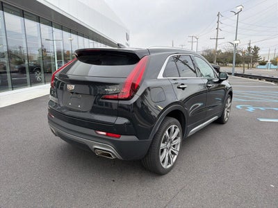 2023 Cadillac XT4 Premium Luxury