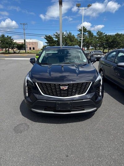 2023 Cadillac XT4 Premium Luxury