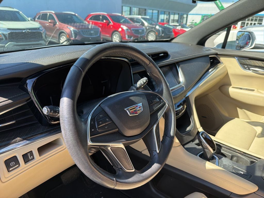 2017 Cadillac XT5 Base
