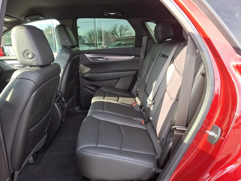 2022 Cadillac XT5 Luxury