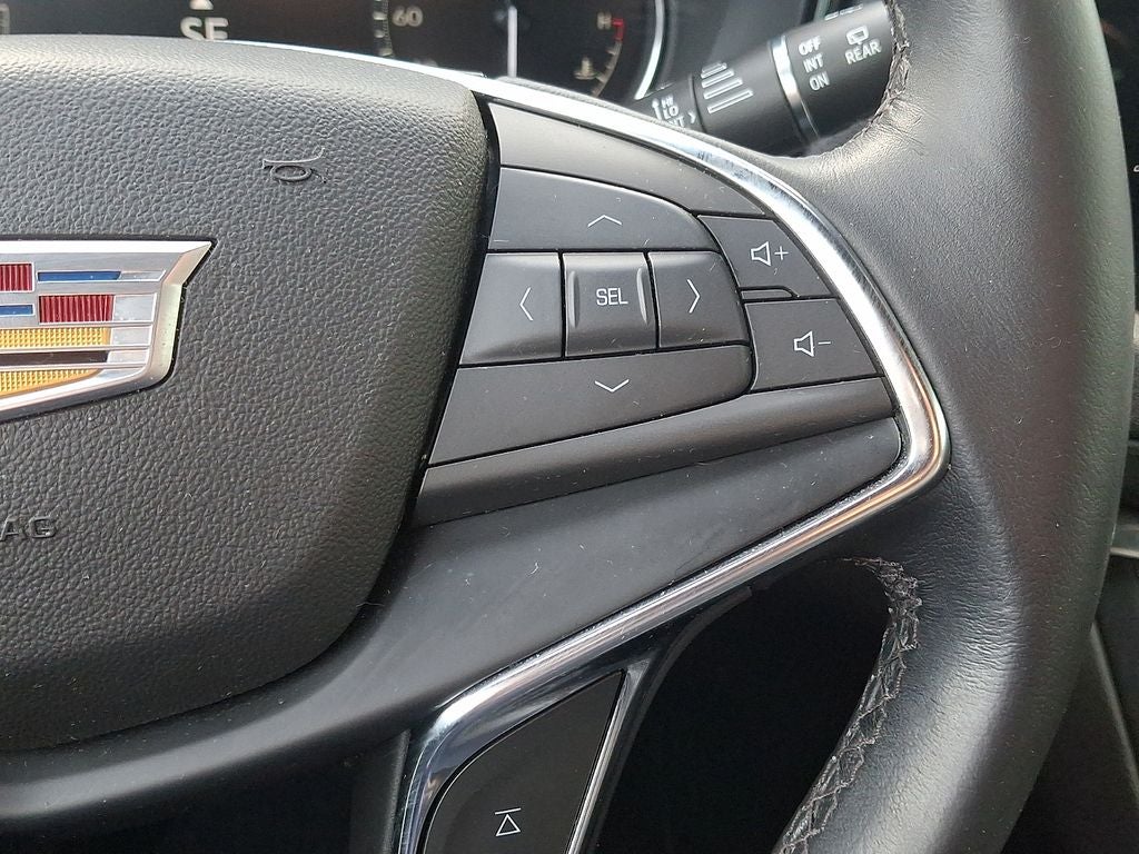 2022 Cadillac XT5 Luxury