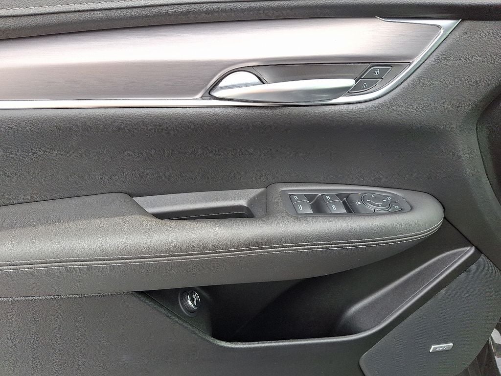 2023 Cadillac XT5 Luxury