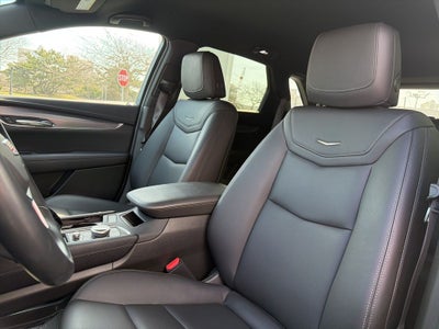 2024 Cadillac XT5 Luxury