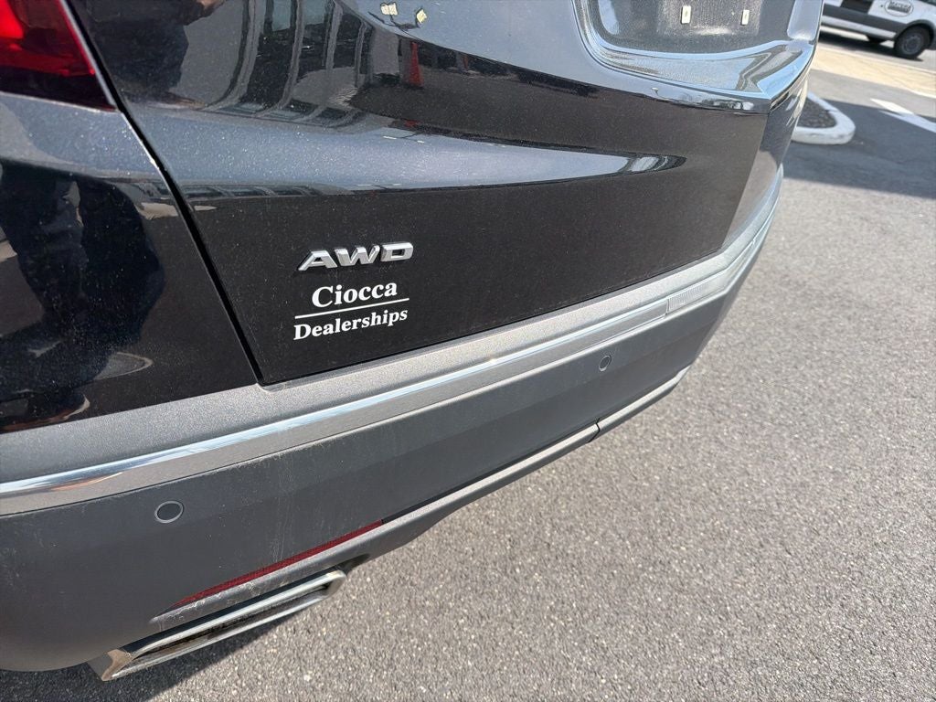 2024 Cadillac XT5 Luxury