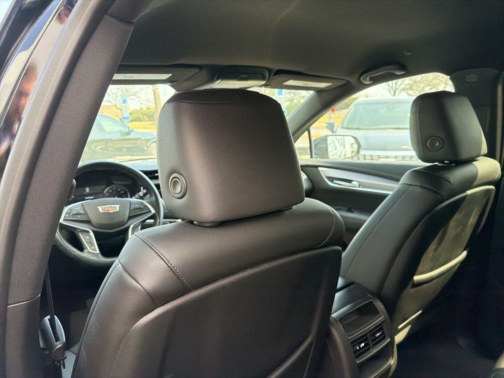 2024 Cadillac XT5 Luxury