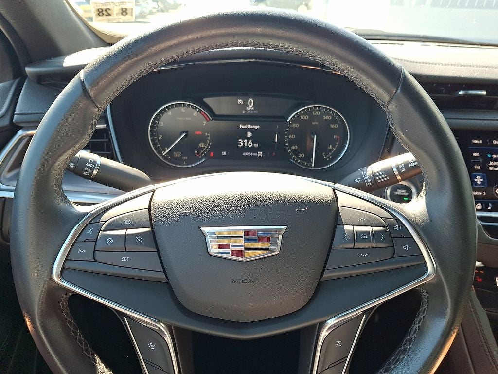 2023 Cadillac XT5 Luxury
