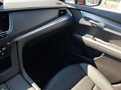 2023 Cadillac XT5 Luxury