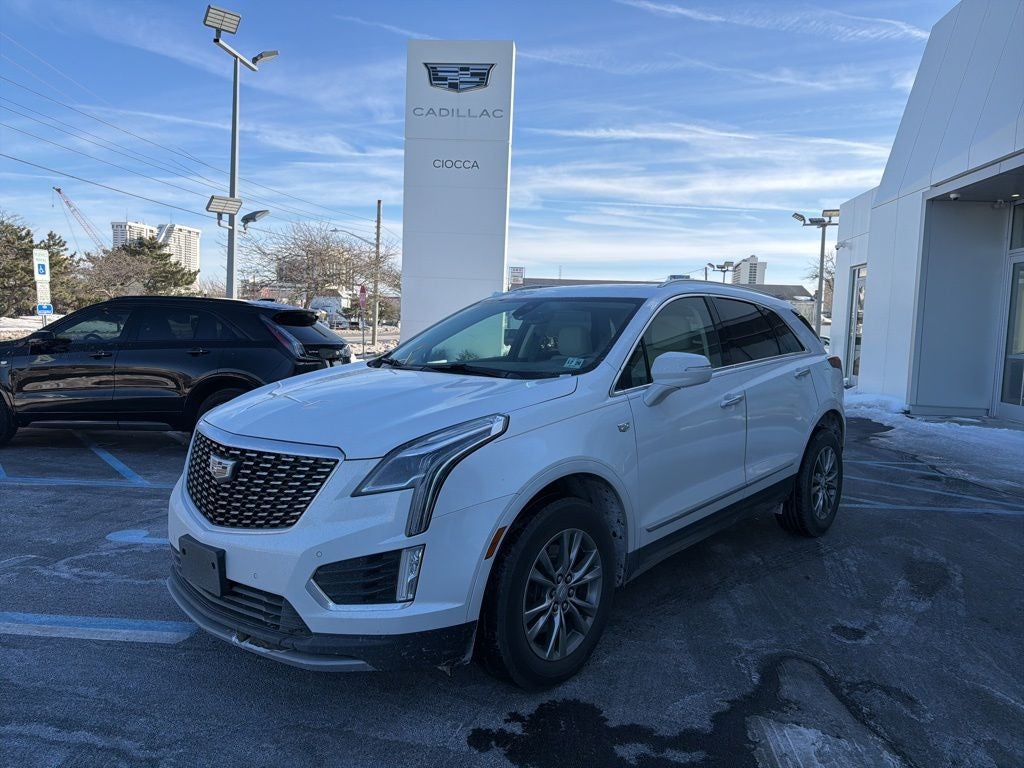 2022 Cadillac XT5 Premium Luxury
