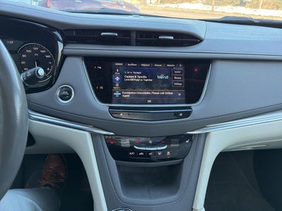 2022 Cadillac XT5 Premium Luxury