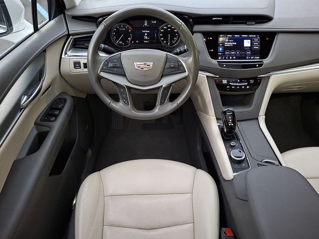 2022 Cadillac XT5 Premium Luxury